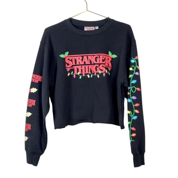 Stranger Things Licensed Cropped Sweatshirt XXL Black with Christmas Lights - Picture 12 of 12